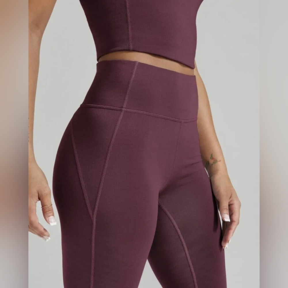 Allbirds | Natural Legging | Aubergine - Picture 4 of 5